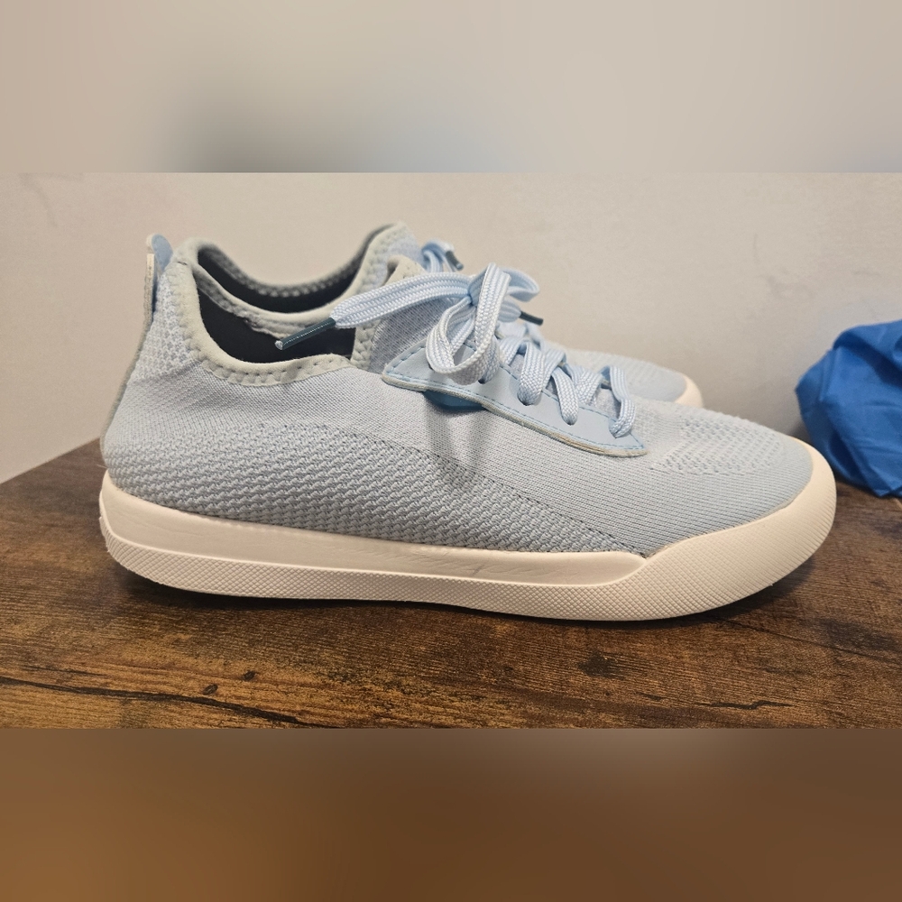 Limited edition light blue waterproof Vessi weekend sneakers women's size 8